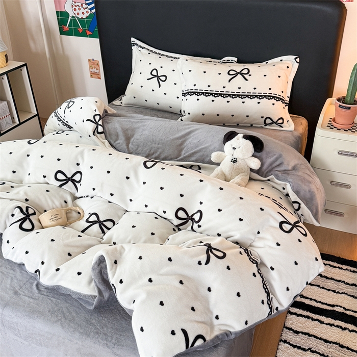 91家纺网 家纺一手货源 找家纺 温眠家纺 2025新款加厚牛奶绒四件套跑量款 夜曲