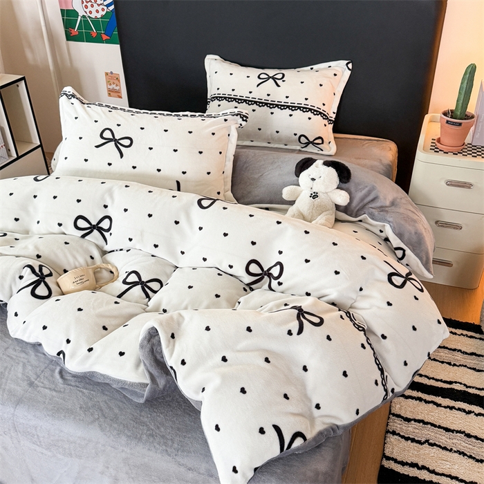 91家纺网 家纺一手货源 找家纺 温眠家纺 2025新款加厚牛奶绒四件套跑量款 夜曲