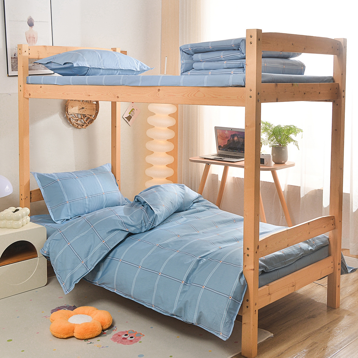 91家纺网 家纺一手货源 找家纺 小雨家纺 2026新款13372宿舍纯棉40支印花三件套 幕舒格-蓝