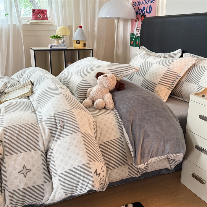 91家纺网 家纺一手货源 找家纺 温眠家纺 2025新款加厚牛奶绒四件套跑量款 竹笙