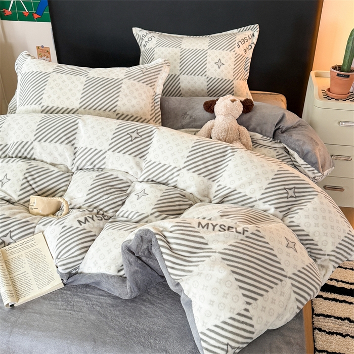 91家纺网 家纺一手货源 找家纺 温眠家纺 2025新款加厚牛奶绒四件套跑量款 竹笙