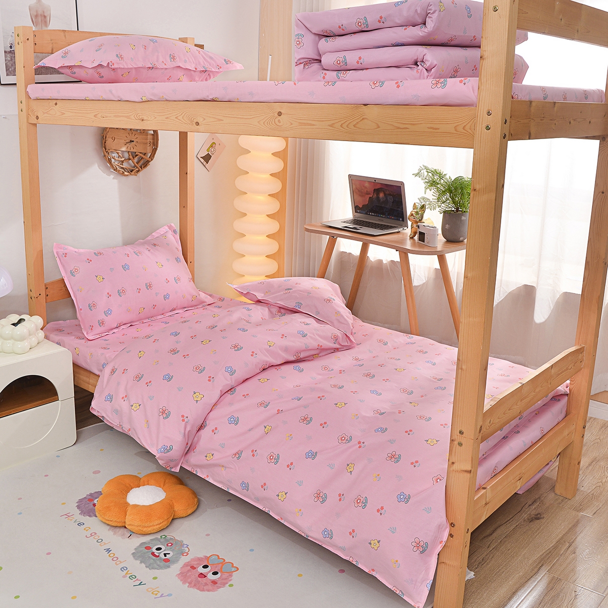 91家纺网 家纺一手货源 找家纺 小雨家纺 2026新款13372宿舍纯棉40支印花三件套 云梦花间-粉