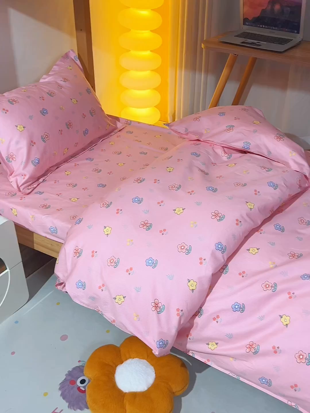 91家纺网 家纺一手货源 找家纺 小雨家纺 2026新款13372宿舍纯棉40支印花三件套 云梦花间-粉