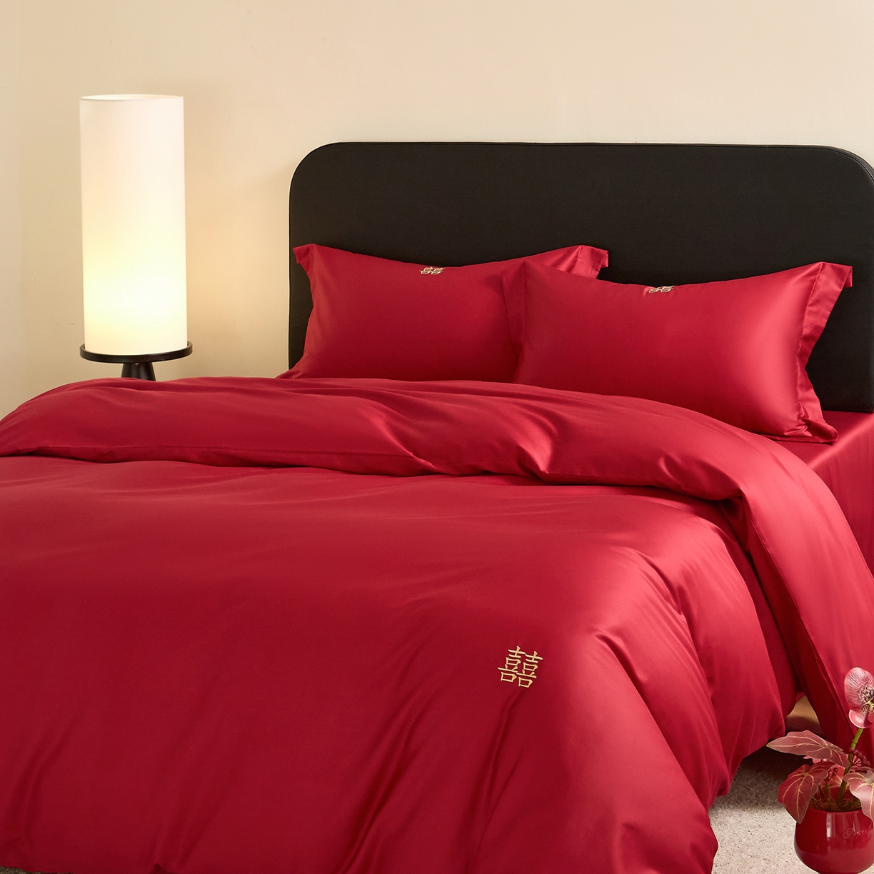 91家纺网 家纺一手货源 找家纺 （总）ONE TWO ONE 121 【会员-20】 【控价商品】【提供买家秀】  2026新款100s长绒棉全棉床上用品结婚四件套刺绣款-东方喜嫁