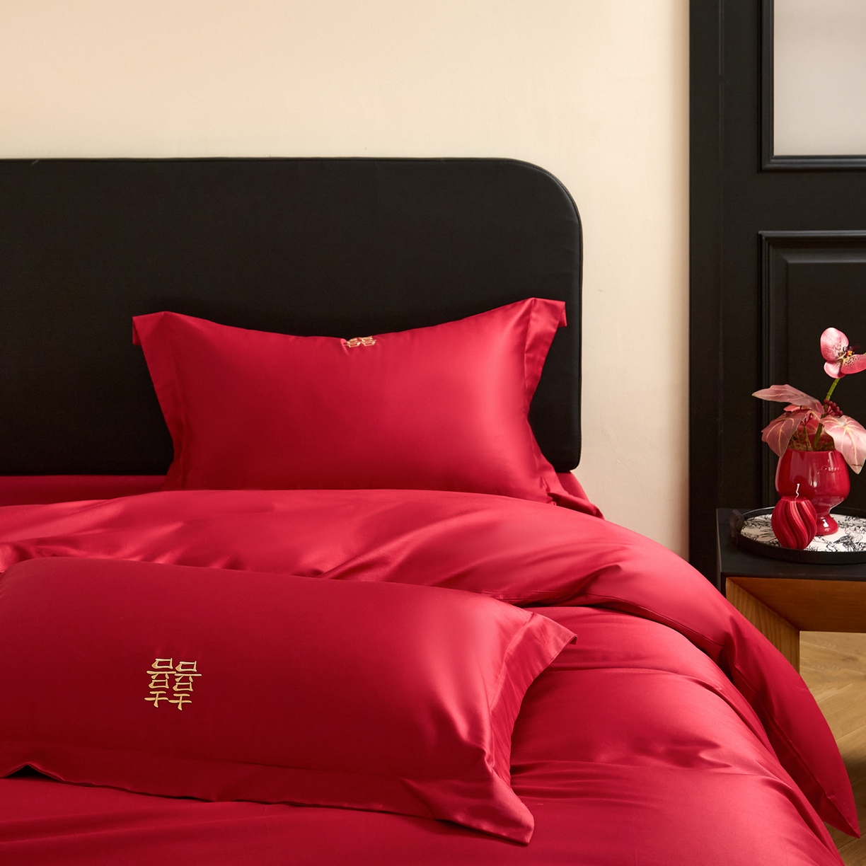 91家纺网 家纺一手货源 找家纺 （总）ONE TWO ONE 121 【会员-20】 【控价商品】【提供买家秀】  2026新款100s长绒棉全棉床上用品结婚四件套刺绣款-东方喜嫁