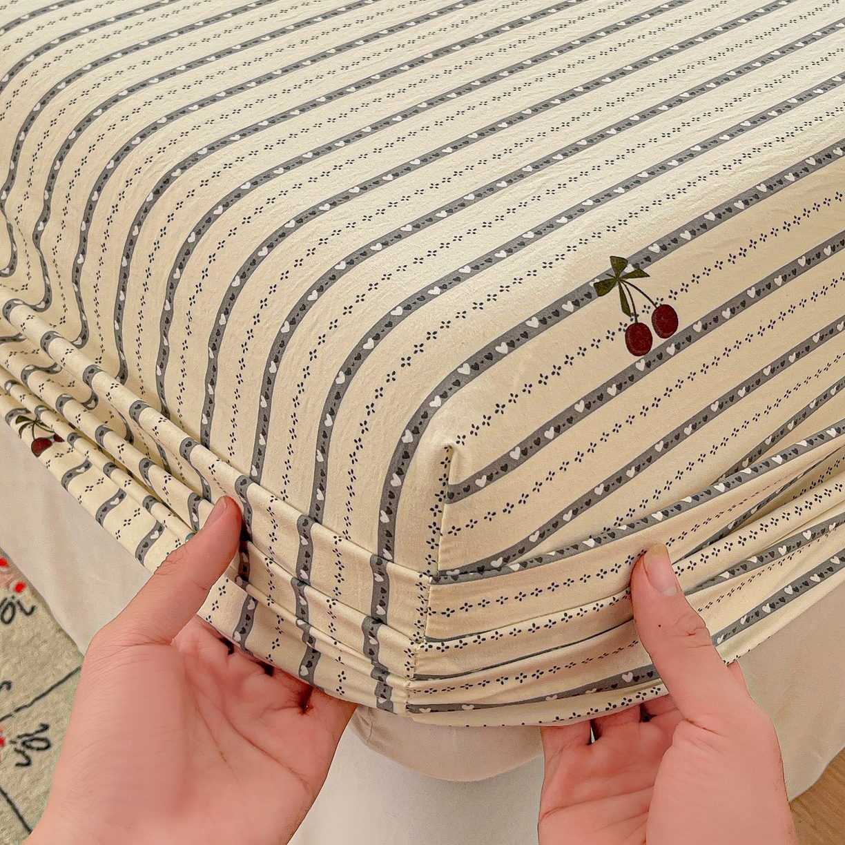 91家纺网 家纺一手货源 找家纺 温眠家纺 2026新款古法水洗棉加厚高克重双层纱单床笠床笠单件单品床笠 樱之桃桃