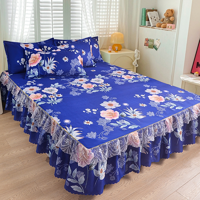 91家纺网 家纺一手货源 找家纺 小雨家纺 2026新款亲肤芦荟棉外贸蕾丝花边床裙 百花齐放蓝