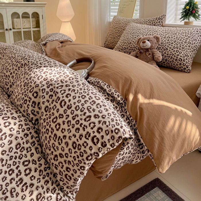 91家纺网 家纺一手货源 找家纺 温眠家纺 2026新款A类古法水洗仿棉云感棉加厚四件套 豹纹