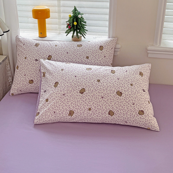 91家纺网 家纺一手货源 找家纺 温眠家纺 2026新款A类古法水洗仿棉云感棉加厚四件套 豹纹猫咪-紫