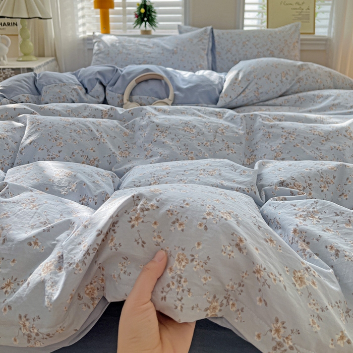 91家纺网 家纺一手货源 找家纺 温眠家纺 2026新款A类古法水洗仿棉云感棉加厚四件套 海棠碎影