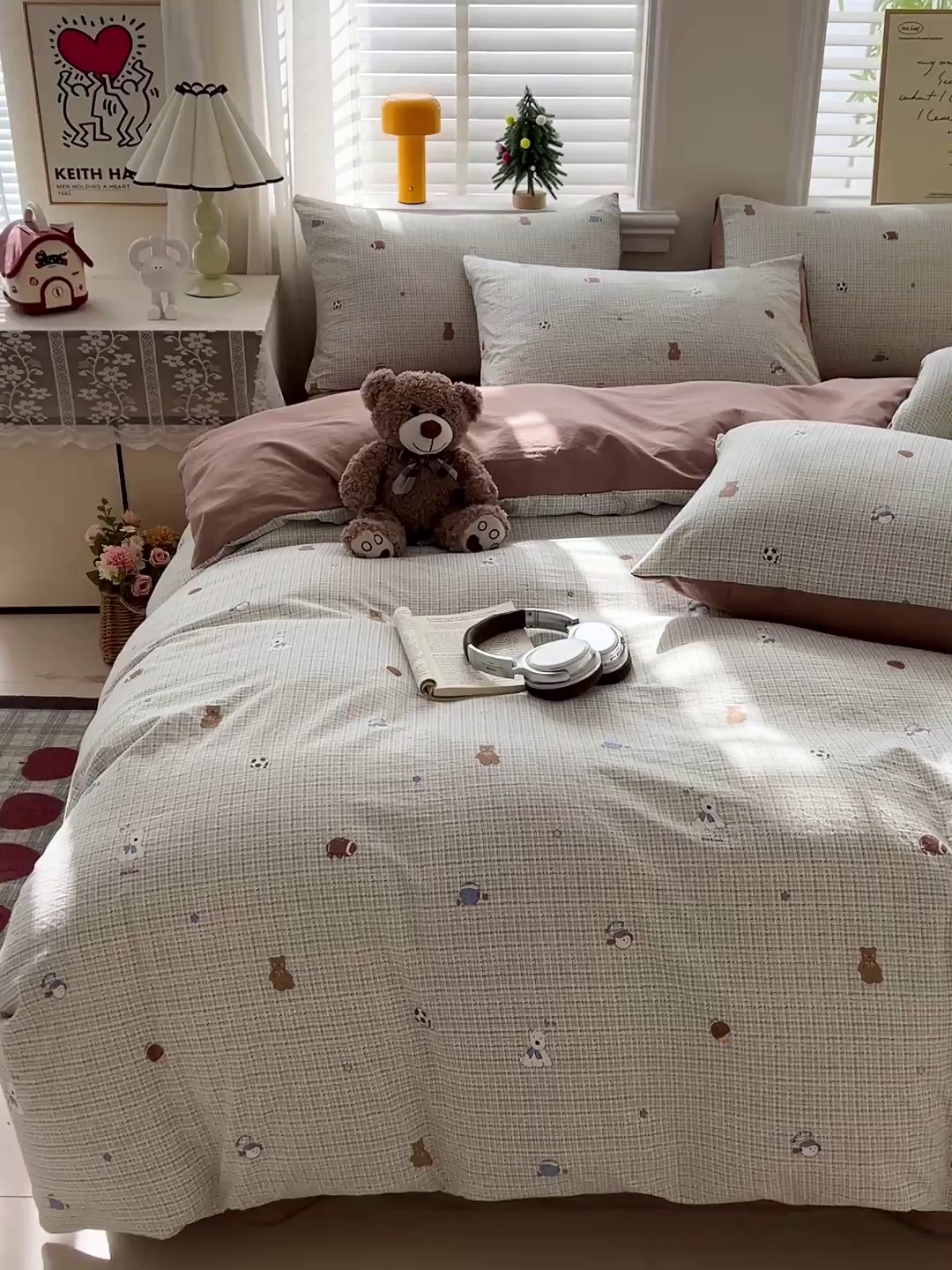 91家纺网 家纺一手货源 找家纺 温眠家纺 2026新款A类古法水洗仿棉云感棉加厚四件套 奶咖小熊