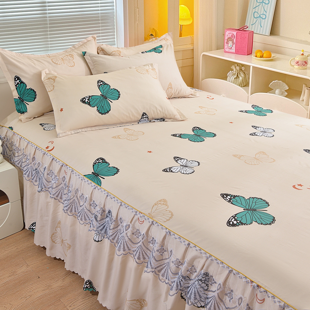 91家纺网 家纺一手货源 找家纺 小雨家纺 2026新款蕾丝花边双边跨境芦荟棉床裙 化蝶（蕾丝花边）