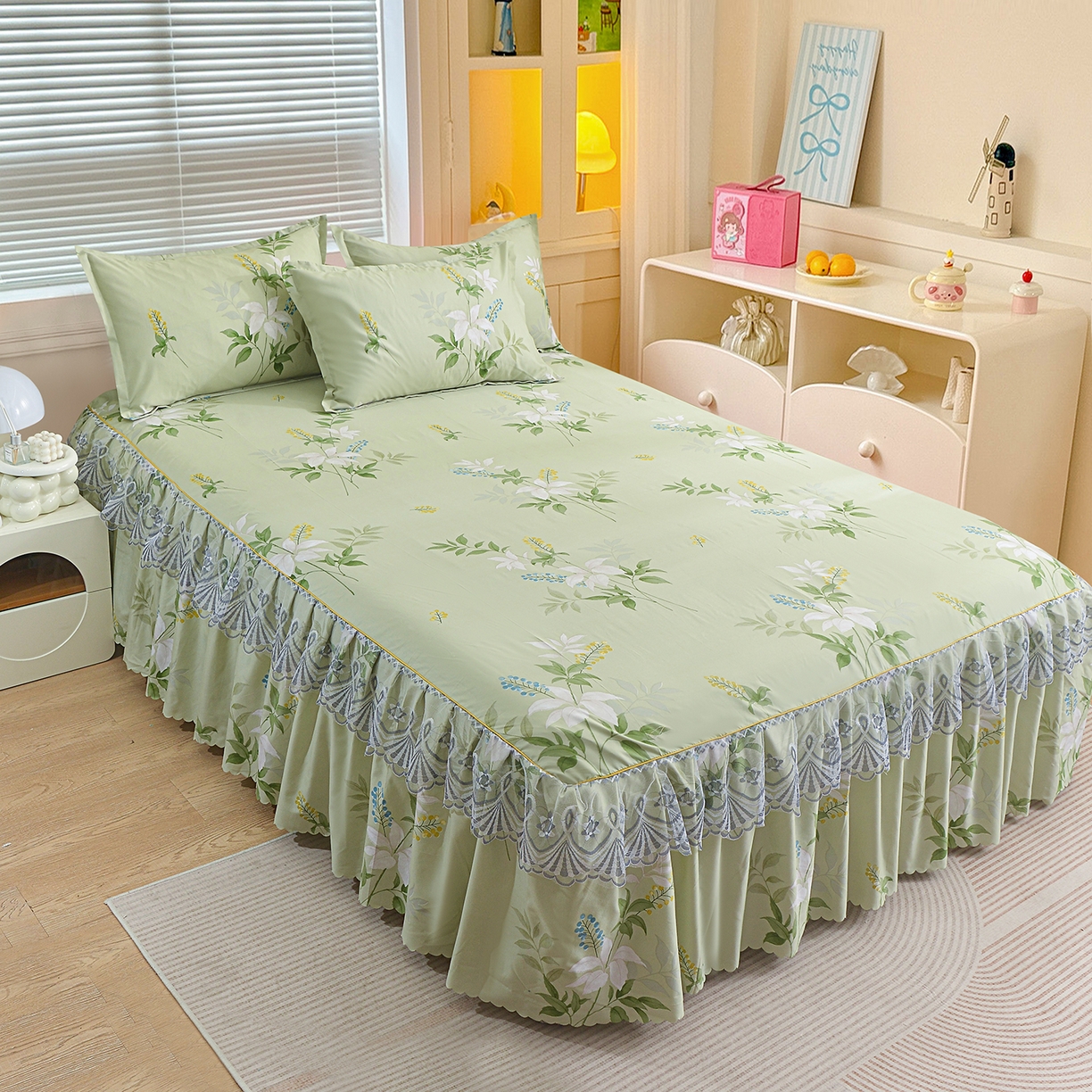 91家纺网 家纺一手货源 找家纺 小雨家纺 2026新款蕾丝花边双边跨境芦荟棉床裙 诗情画意-绿（蕾丝花边）