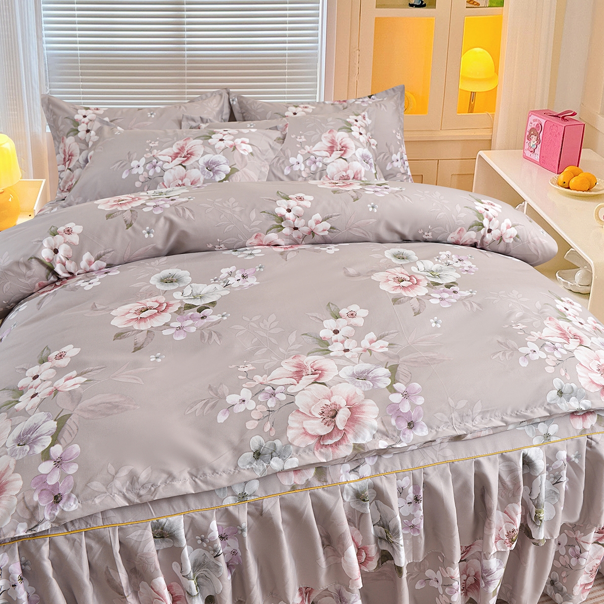 91家纺网 家纺一手货源 找家纺 小雨家纺 2026新款双层花边芦荟棉跨境芦荟棉床裙三件套 万事如意-棕