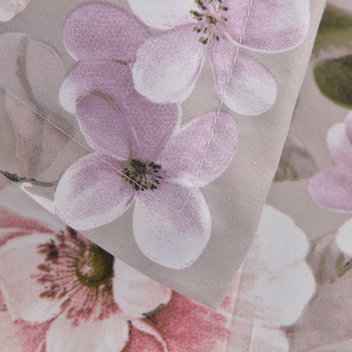 91家纺网 家纺一手货源 找家纺 小雨家纺 2026新款双层花边芦荟棉跨境芦荟棉床裙三件套 万事如意-棕