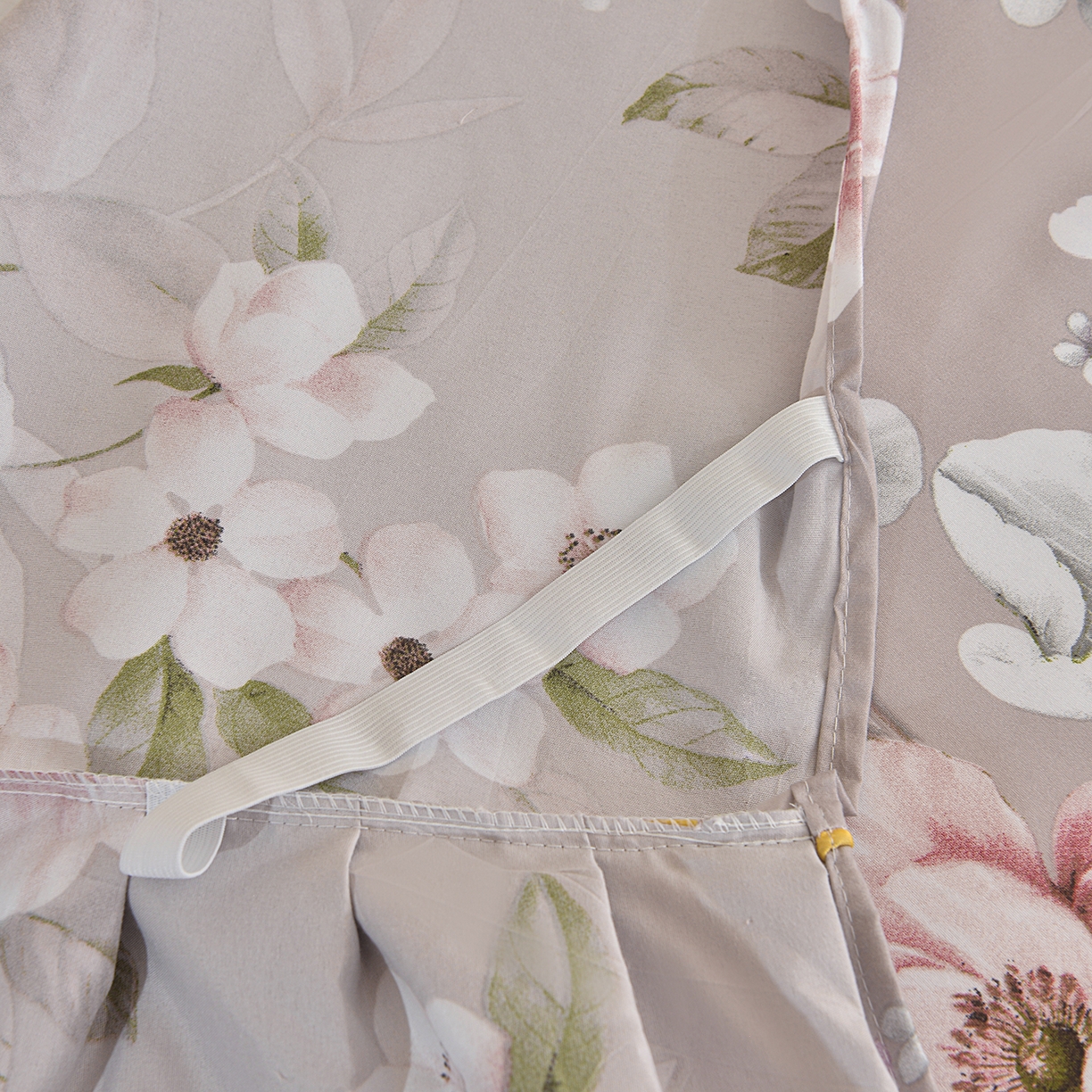 91家纺网 家纺一手货源 找家纺 小雨家纺 2026新款双层花边芦荟棉跨境芦荟棉床裙三件套 万事如意-棕