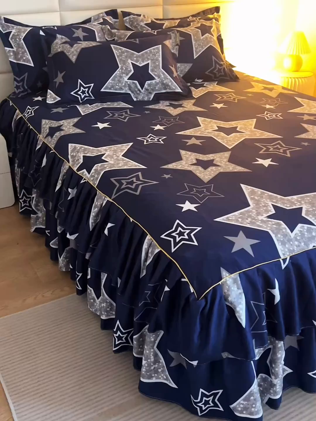 91家纺网 家纺一手货源 找家纺 小雨家纺 2026新款双层花边芦荟棉跨境芦荟棉床裙三件套 五角星