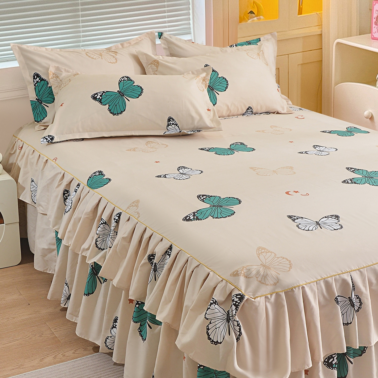 91家纺网 家纺一手货源 找家纺 小雨家纺 2026新款双层花边芦荟棉跨境芦荟棉床裙三件套 化蝶