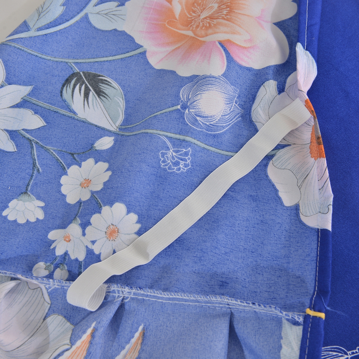 91家纺网 家纺一手货源 找家纺 小雨家纺 2026新款双层花边芦荟棉跨境芦荟棉床裙三件套 百花齐放蓝