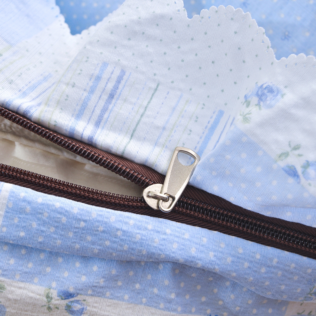 91家纺网 家纺一手货源 找家纺 （总）小雨家纺 2026新款木棉皱皱纱加棉床裙床罩三件套花边被套