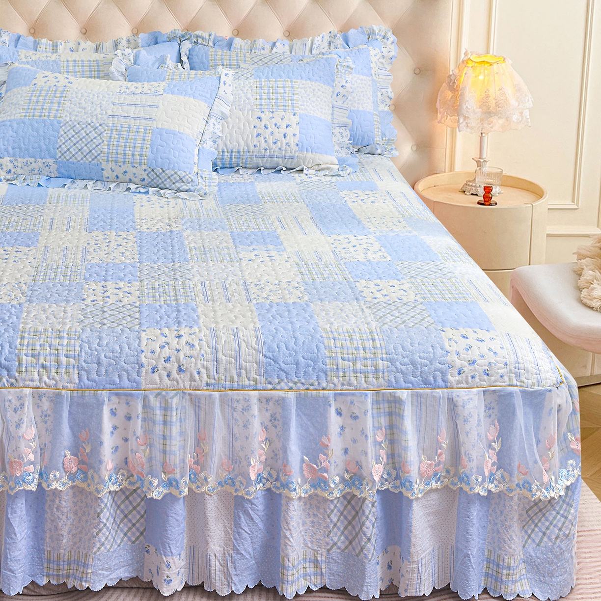 91家纺网 家纺一手货源 找家纺 小雨家纺 2026新款木棉皱皱纱加棉床裙床罩三件套花边被套 2773（云）浅蓝