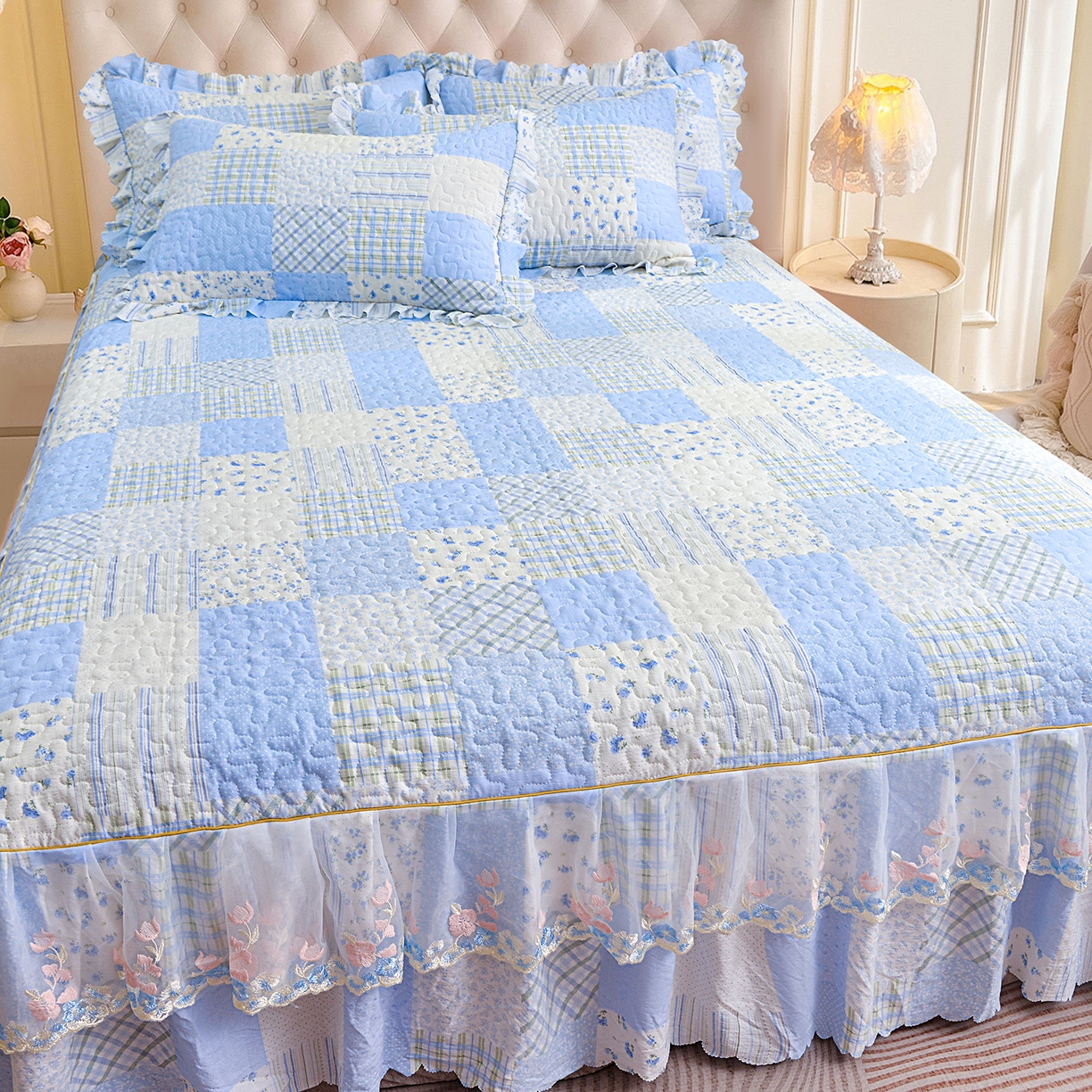 91家纺网 家纺一手货源 找家纺 小雨家纺 2026新款木棉皱皱纱加棉床裙床罩三件套花边被套 2773（云）浅蓝