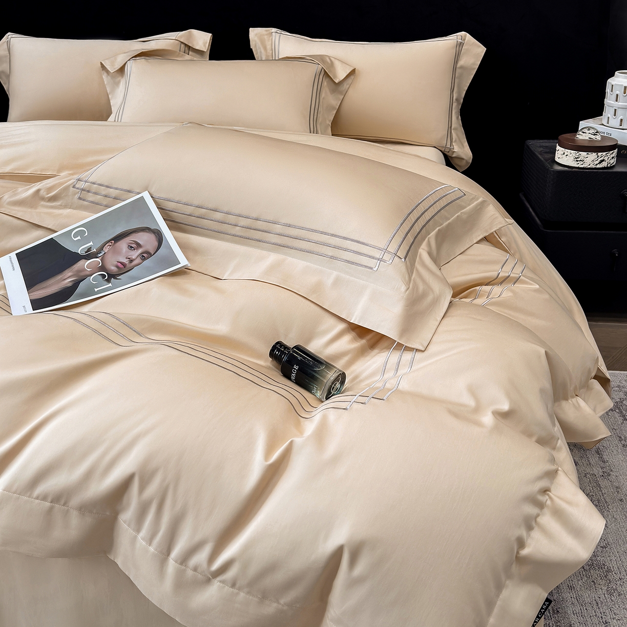 91家纺网 家纺一手货源 找家纺 星蕴家纺 2026新款贡缎长绒棉纯棉四件套-简爱 简爱-香槟金