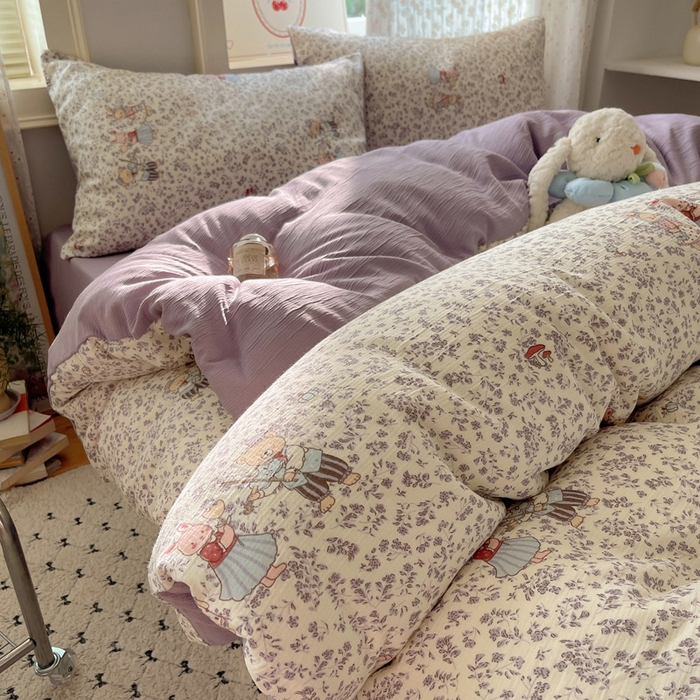 91家纺网 家纺一手货源 找家纺 温眠家纺 2026新款亲肤舒适甄选三层纱印花套件系列四件套 圆舞曲