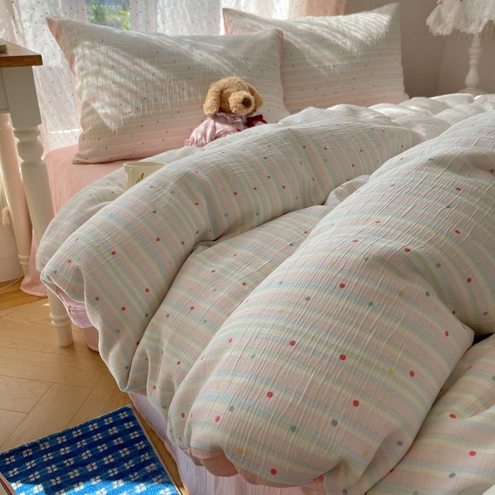 91家纺网 家纺一手货源 找家纺 温眠家纺 2026新款亲肤舒适甄选三层纱印花套件系列四件套 彩虹世界