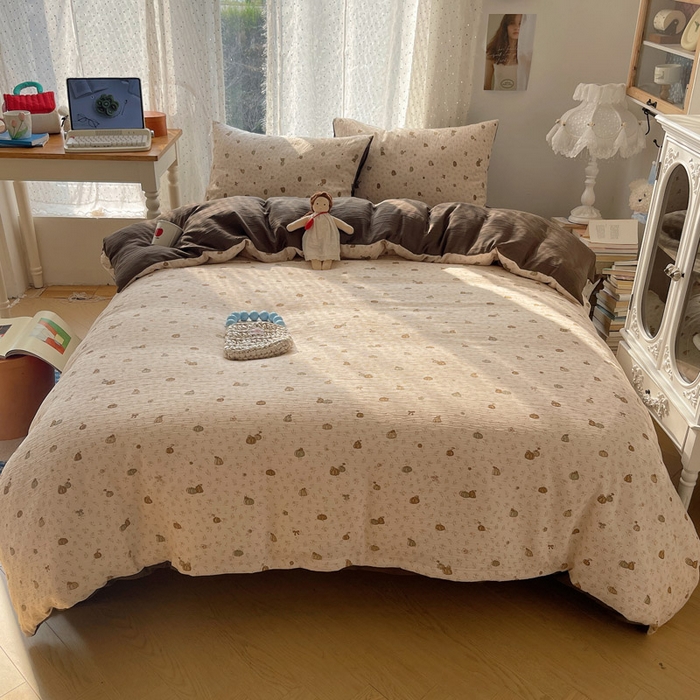 91家纺网 家纺一手货源 找家纺 温眠家纺 2026新款亲肤舒适甄选三层纱印花套件系列四件套 南瓜派