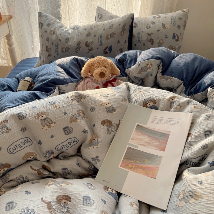 91家纺网 家纺一手货源 找家纺 温眠家纺 2026新款亲肤舒适甄选三层纱印花套件系列四件套 复古修狗