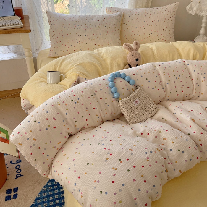 91家纺网 家纺一手货源 找家纺 温眠家纺 2026新款亲肤舒适甄选三层纱印花套件系列四件套 幸运星