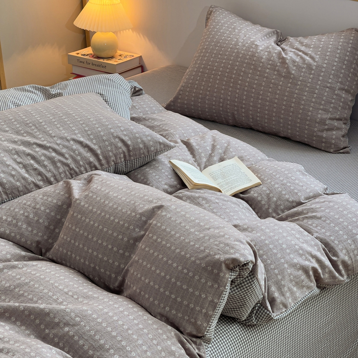 91家纺网 家纺一手货源 找家纺 炫拼家纺 2026新款A类全棉色织提花40支水洗棉四件套-花语系列 花语一伊莫