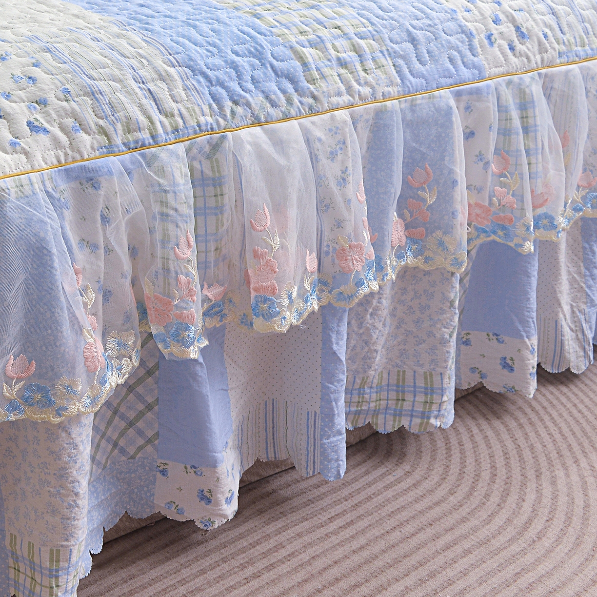 91家纺网 家纺一手货源 找家纺 （总）小雨家纺 2026新款木棉皱皱纱加棉床裙床罩三件套花边被套