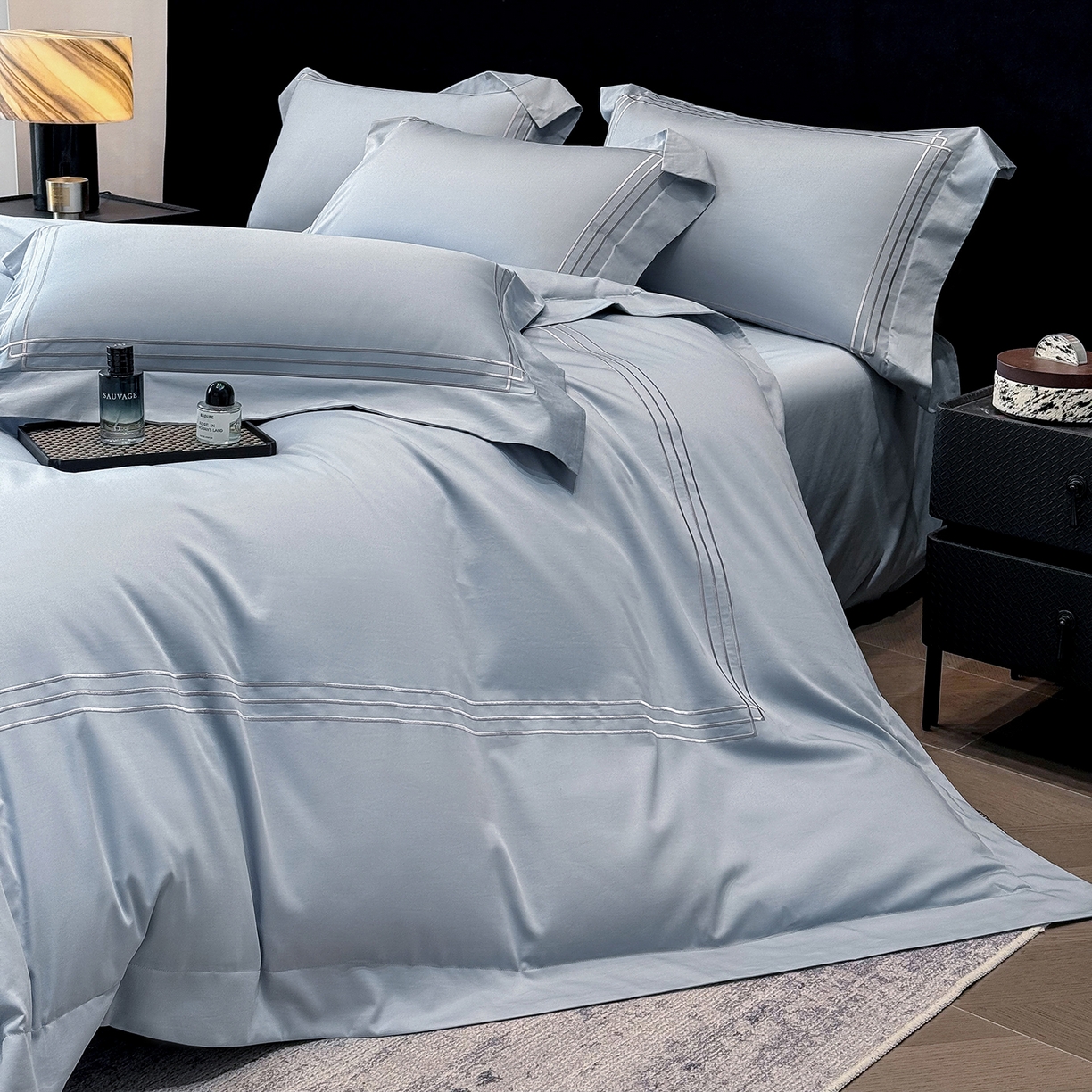 91家纺网 家纺一手货源 找家纺 星蕴家纺 2026新款贡缎长绒棉纯棉四件套-简爱 简爱-云山蓝