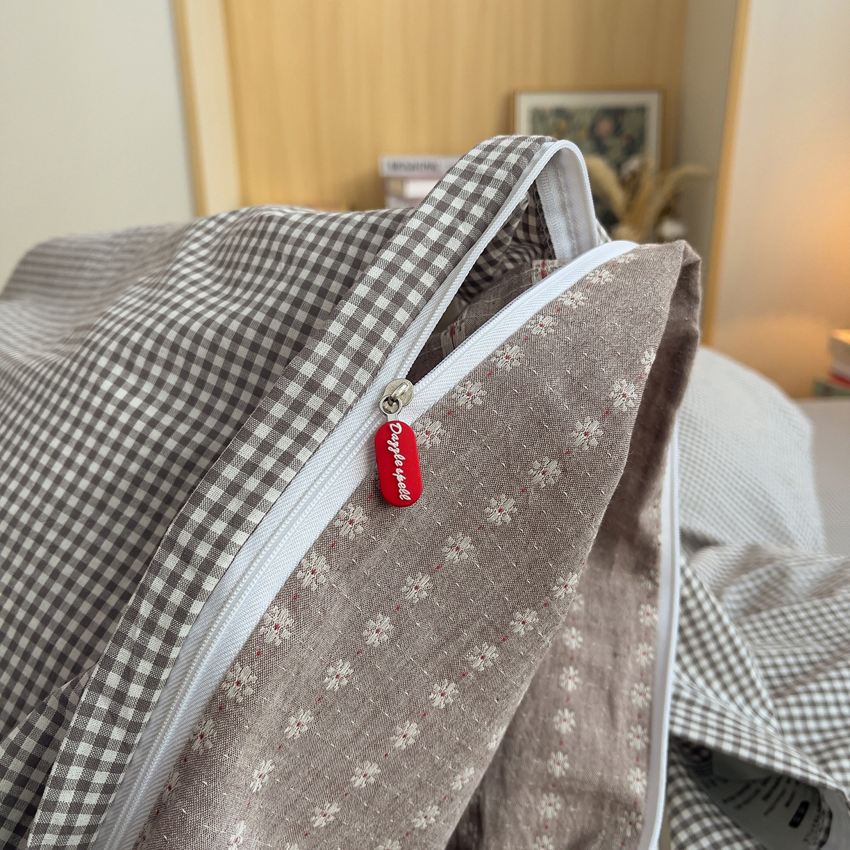 91家纺网 家纺一手货源 找家纺 炫拼家纺 2026新款A类全棉色织提花40支水洗棉四件套-花语系列 花语一伊莫