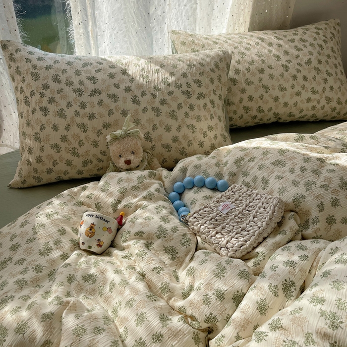 91家纺网 家纺一手货源 找家纺 温眠家纺 2026新款亲肤舒适甄选三层纱印花套件系列四件套 沐风