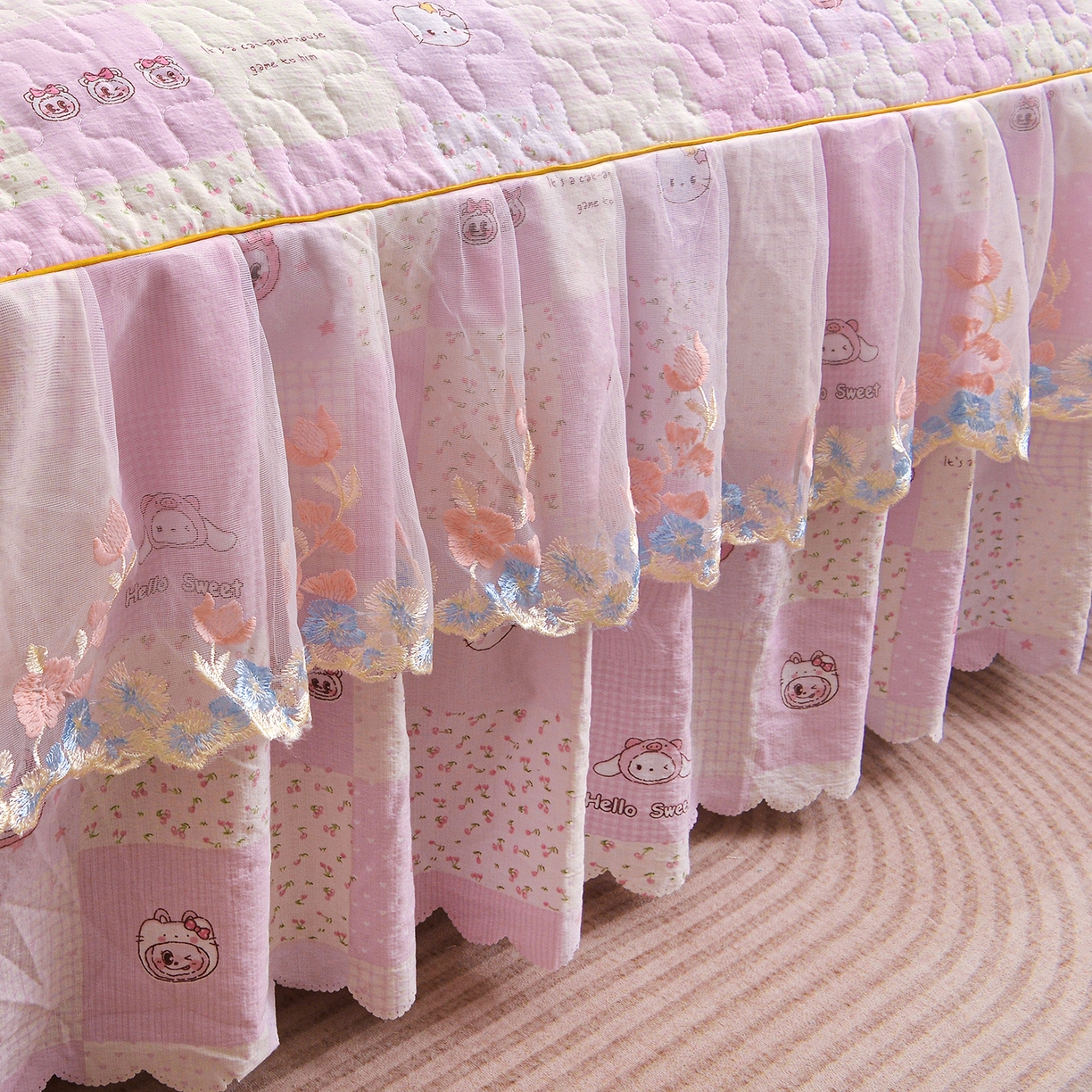 91家纺网 家纺一手货源 找家纺 小雨家纺 2026新款木棉皱皱纱加棉床裙床罩三件套花边被套 粉布布-樱花粉