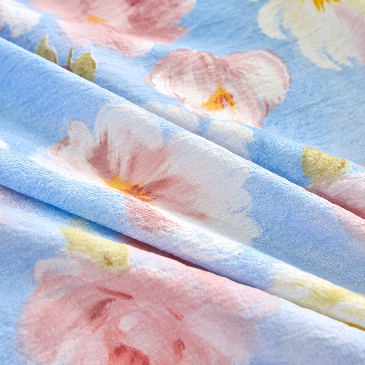 91家纺网 家纺一手货源 找家纺 小雨家纺 2026新款木棉皱皱纱加棉床裙床罩三件套花边被套 山花烂漫-樱花粉