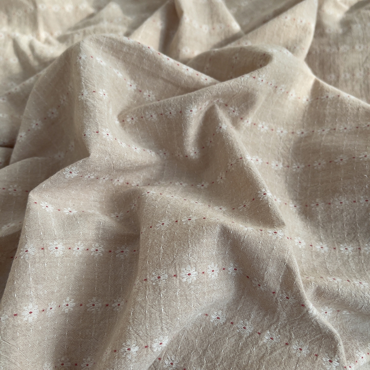 91家纺网 家纺一手货源 找家纺 炫拼家纺 2026新款A类全棉色织提花40支水洗棉四件套-花语系列 花语一初见