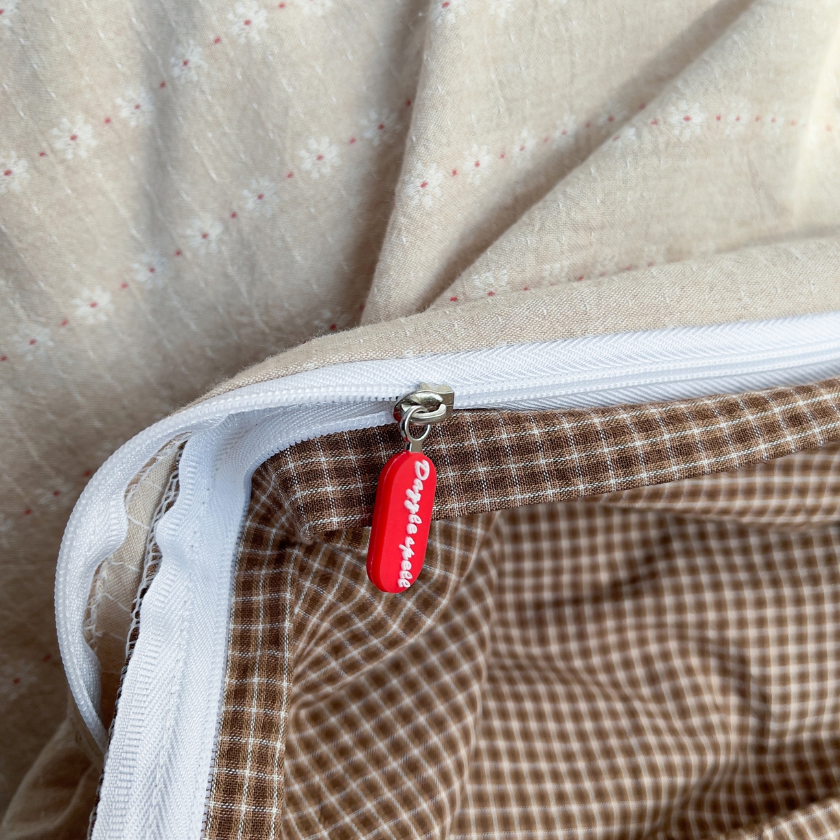 91家纺网 家纺一手货源 找家纺 炫拼家纺 2026新款A类全棉色织提花40支水洗棉四件套-花语系列 花语一初见