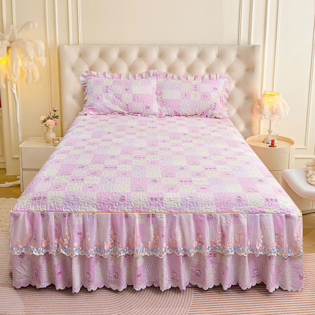 91家纺网 家纺一手货源 找家纺 小雨家纺 2026新款木棉皱皱纱加棉床裙床罩三件套花边被套 粉布布-樱花粉