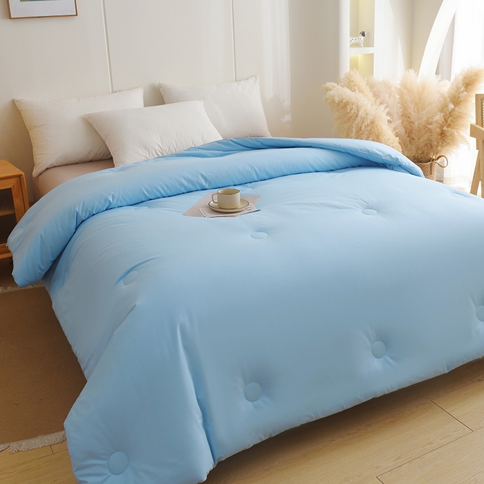 91家纺网 家纺一手货源 找家纺 启优家纺 全棉纯色羽绒被子被芯 天空蓝