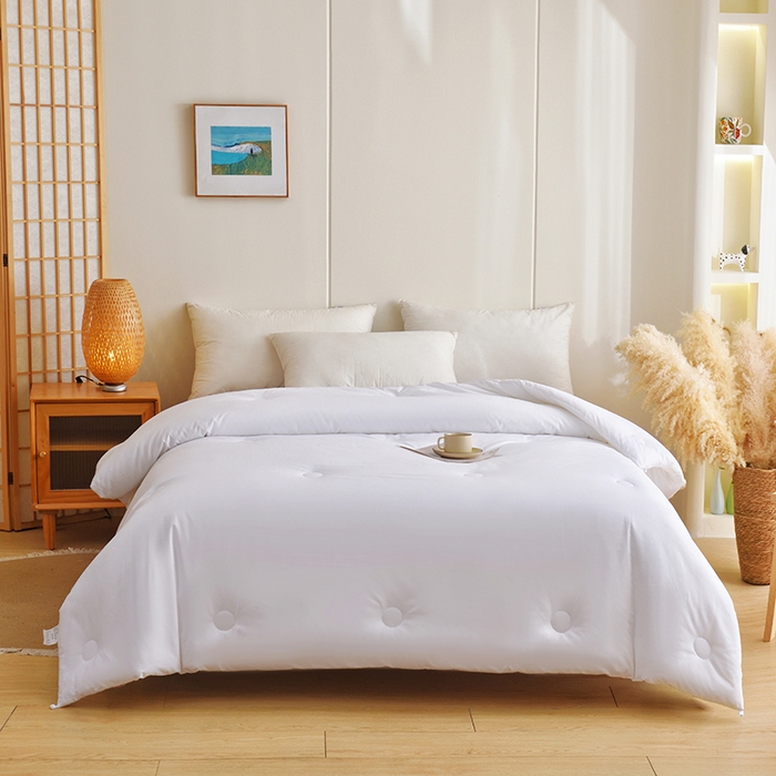 91家纺网 家纺一手货源 找家纺 启优家纺 全棉纯色羽绒被子被芯 本白