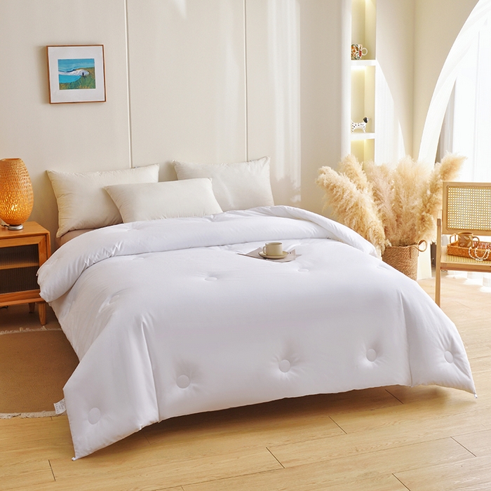 91家纺网 家纺一手货源 找家纺 启优家纺 全棉纯色羽绒被子被芯 本白