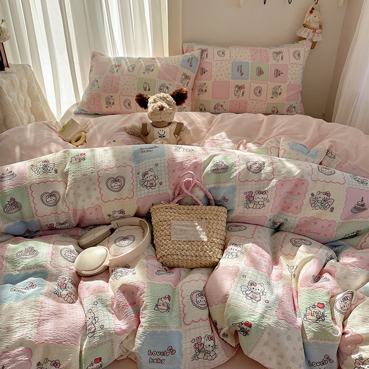 91家纺网 家纺一手货源 找家纺 温眠家纺 2026新款敲可爱的奶呼呼云感双层纱简约四件套系列-超级治愈~ 蛋糕派