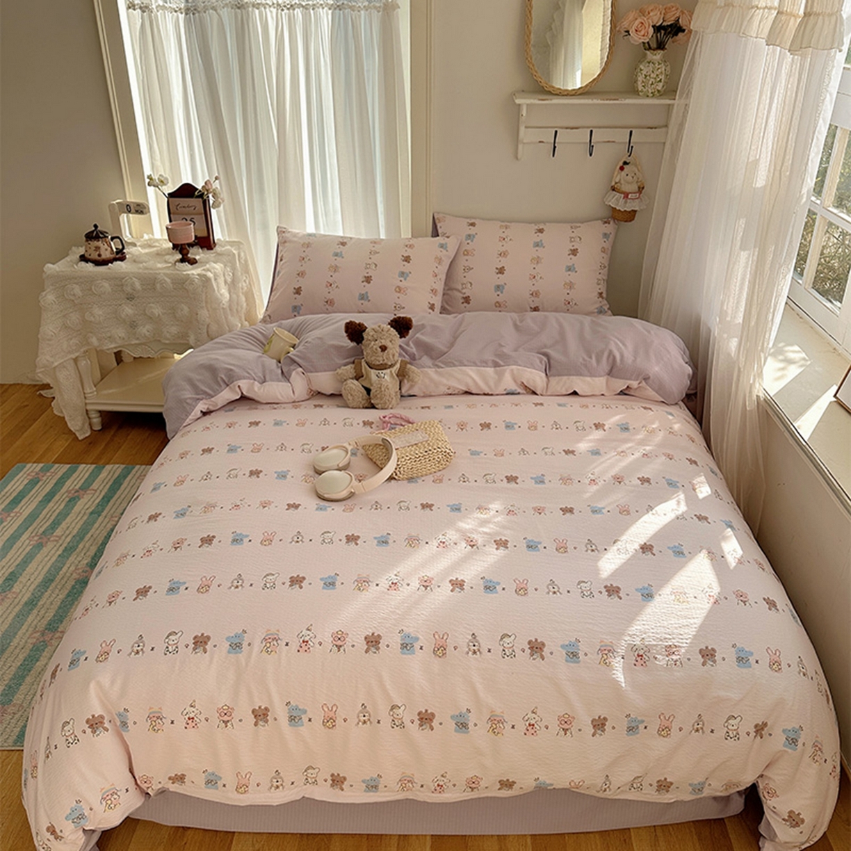 91家纺网 家纺一手货源 找家纺 温眠家纺 2026新款敲可爱的奶呼呼云感双层纱简约四件套系列-超级治愈~ 动物游园