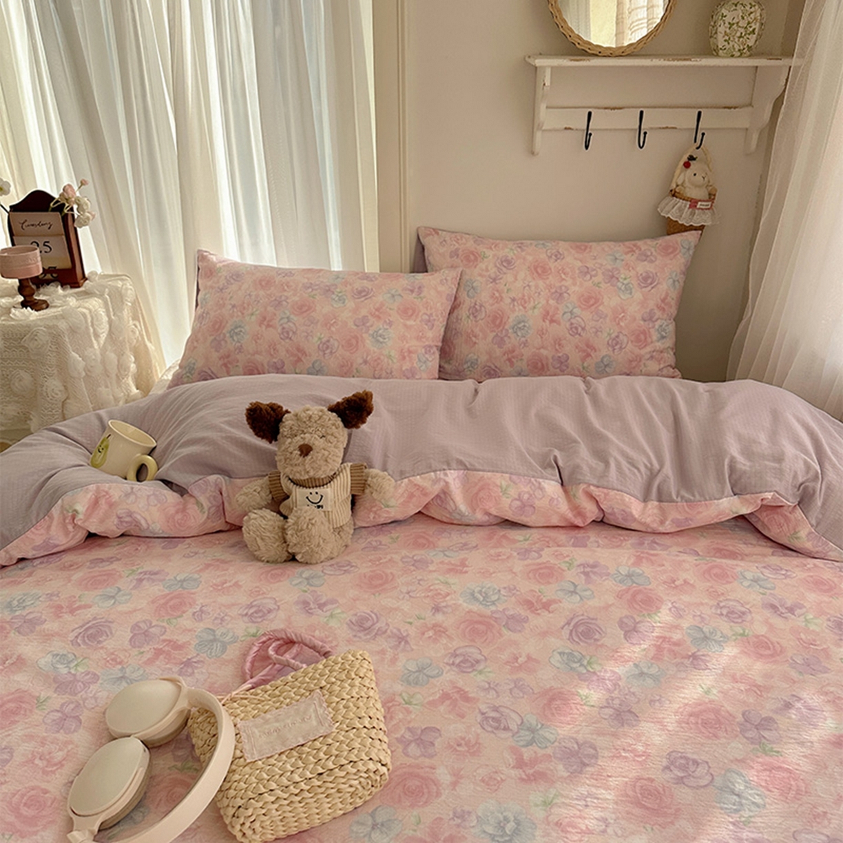 91家纺网 家纺一手货源 找家纺 温眠家纺 2026新款敲可爱的奶呼呼云感双层纱简约四件套系列-超级治愈~ 烟紫