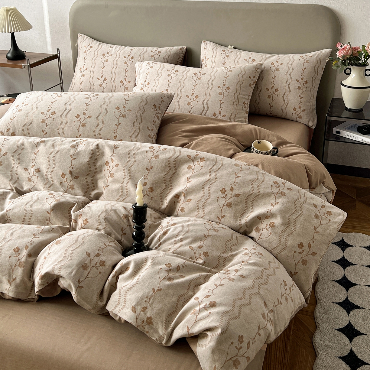 91家纺网 家纺一手货源 找家纺 锦彩家居 2026新款全棉色织大提花四件套-南法假日系列（提供买家秀） 洛川-咖