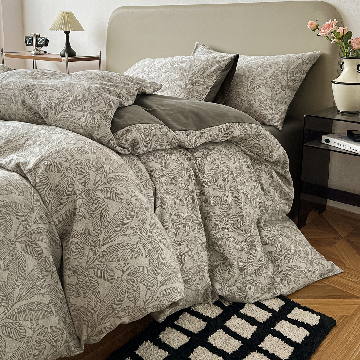 91家纺网 家纺一手货源 找家纺 锦彩家居 2026新款全棉色织大提花四件套-南法假日系列（提供买家秀） 叶茂-灰